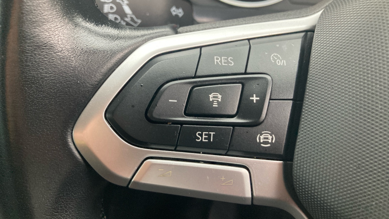 Volkswagen Tiguan 1.5 TSI 150 Life 5dr Petrol Estate